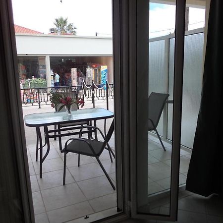 Agios Sostis  Katerina Apartments Near The Sea מראה חיצוני תמונה