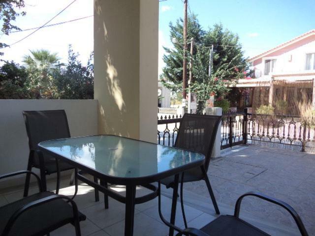 Agios Sostis  Katerina Apartments Near The Sea מראה חיצוני תמונה